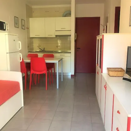 With Pool Access And Terrace Μπιμπιόνε